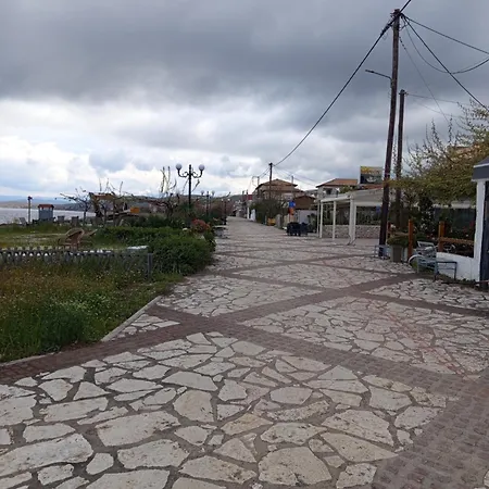 Vicky's Sweet Αγία Άννα