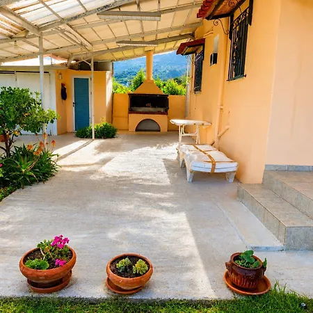 Vakantiehuis Vicky's Sweet - Seaside Retreat In Evia *