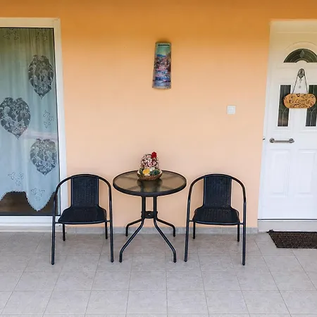 Vicky's Sweet - Seaside Retreat In Evia
